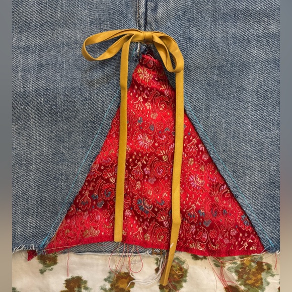Upcycled Denim Mini Skirt and Scrunchie Size M - Picture 4 of 10